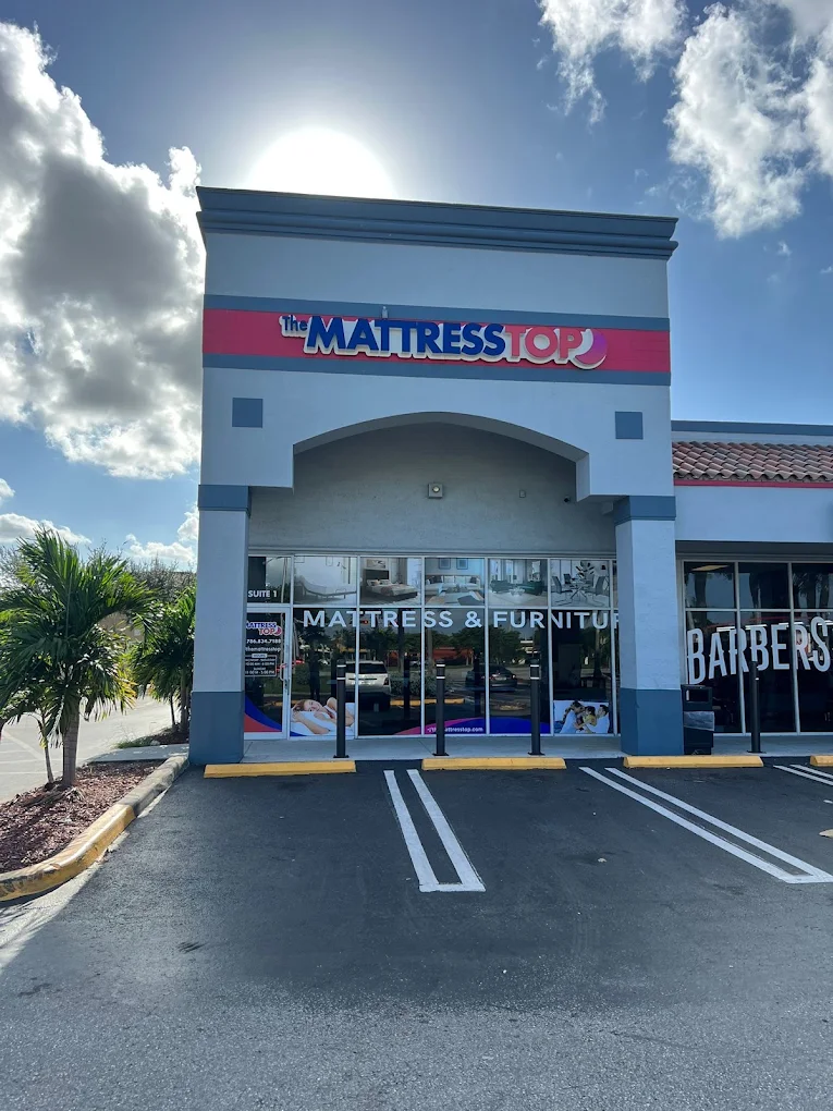 Fachada de The Mattress Top en Hialeah